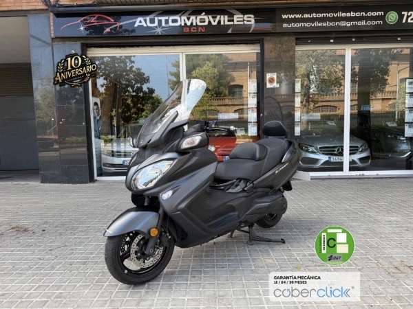 Suzuki Burgman 650 Executive 2017 8.900€  
