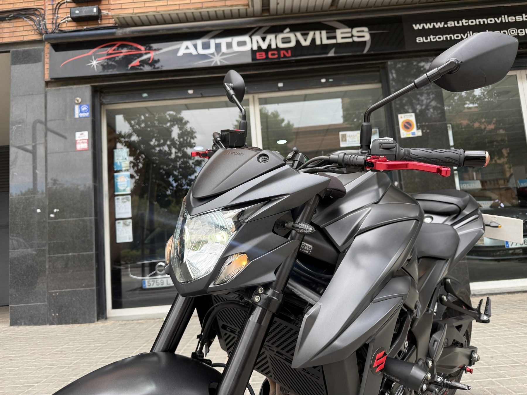 Suzuki GSX-S750